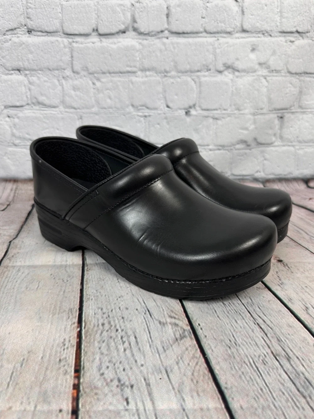 Dansko professional leather clog size 43